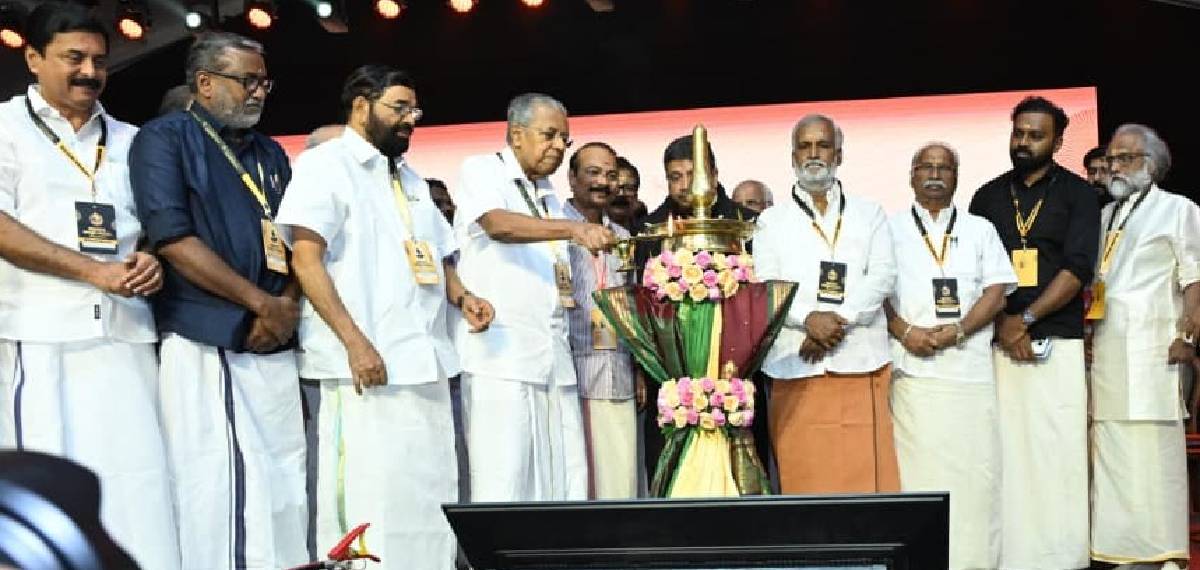 ആഗോള അയ്യപ്പ സംഗമത്തിൽ തുടർ ചർച്ചകൾക്ക് ദേവസ്വം ബോർഡ്; പൊതുജനങ്ങളിൽ നിന്ന് വെബ്‌സൈറ്റ് വഴി നിർദേശങ്ങൾ തേടും