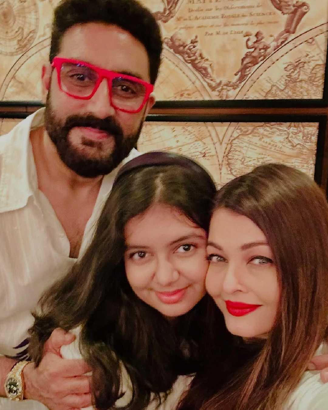 Abhishek Bachan and family 