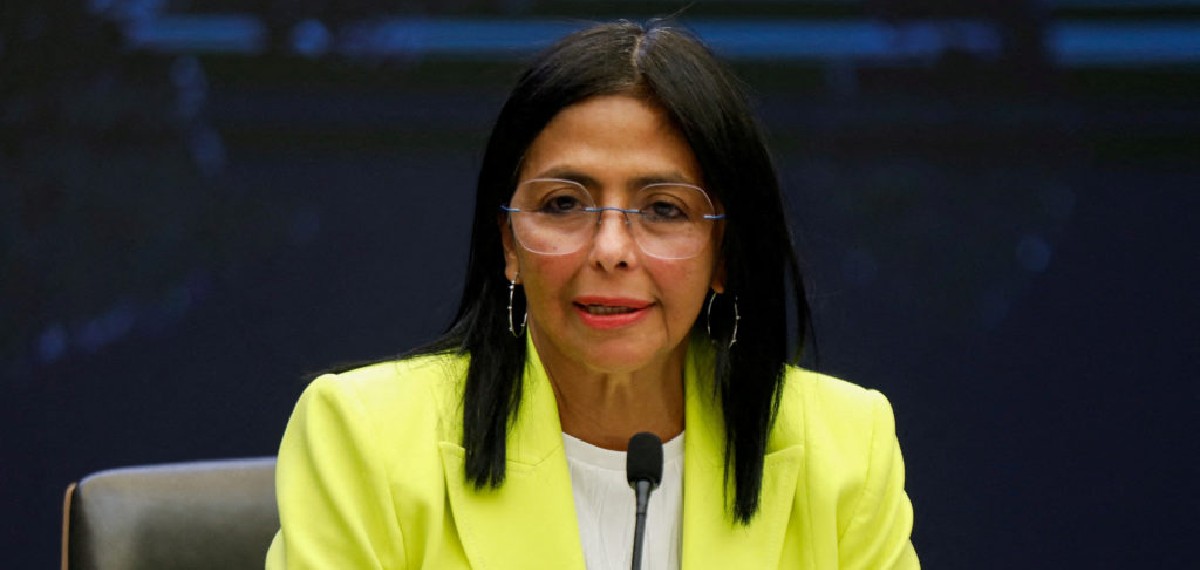 ഡെല്‍സി റോഡ്രിഗസ് വെനസ്വേലയുടെ ഇടക്കാല പ്രസിഡന്‍റായി സത്യപ്രതിജ്ഞ ചെയ്തു