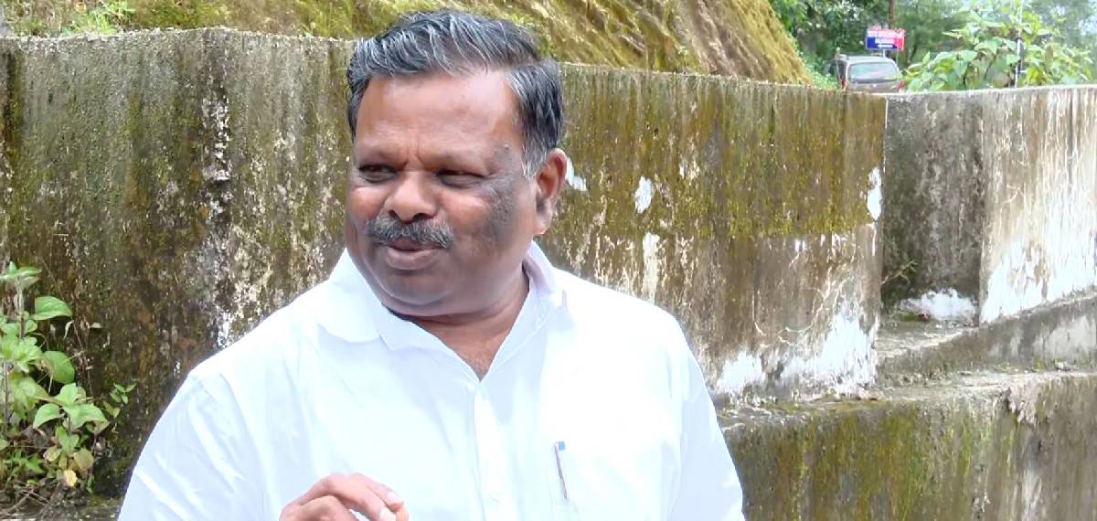 അധ്യാപകനെതിരായ വ്യാജ പീഡന പരാതി; പാർട്ടിക്കോ തനിക്കോ പങ്കില്ല: എസ് രാജേന്ദ്രൻ