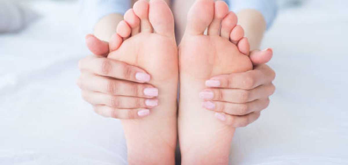 കാലുകള്‍ക്കും പാദങ്ങള്‍ക്കും നിങ്ങളുടെ ആരോഗ്യത്തെ കുറിച്ച് പറയാൻ ഏറെയുണ്ട്! ഡോക്ടർ പറയുന്നു