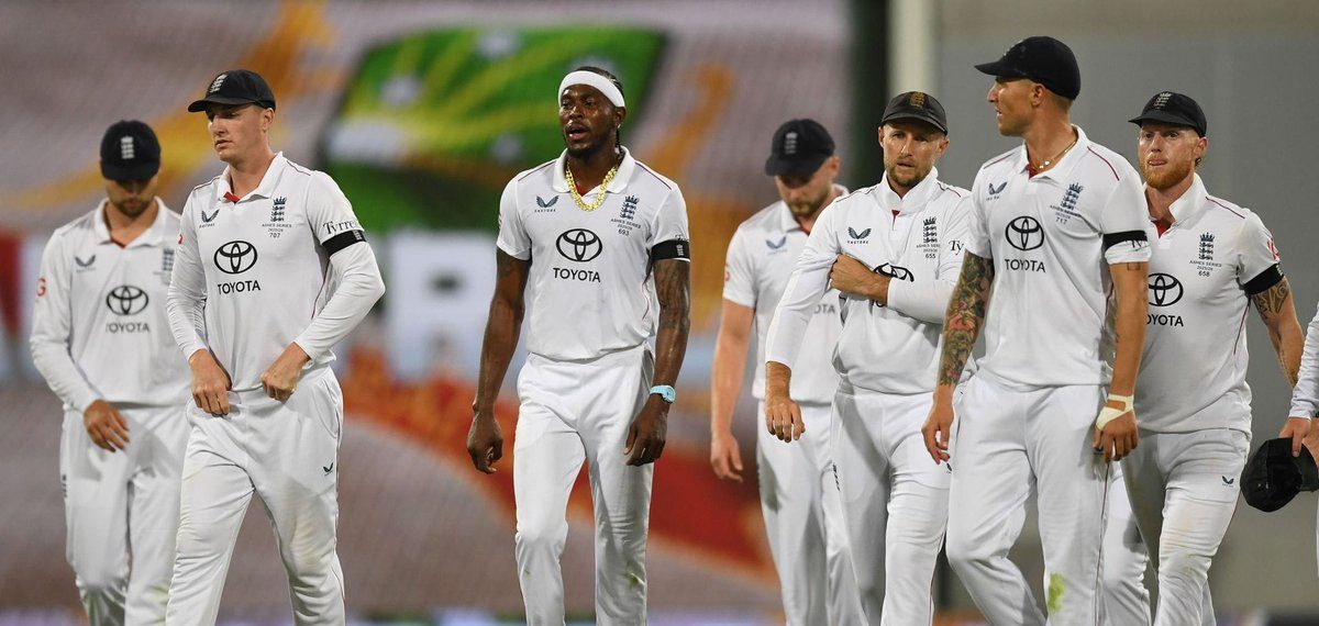 സ്റ്റാർ പേസർ പുറത്ത്; ആഷസ് മൂന്നാം ടെസ്റ്റിനുള്ള ഇംഗ്ലണ്ട് പ്ലേയിങ് ഇലവനെ പ്രഖ്യാപിച്ചു