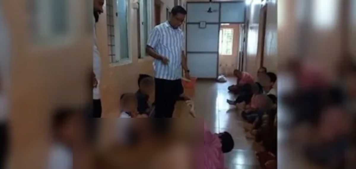 കണ്ണിൽ മുളകുപൊടി വിതറി; ബെൽറ്റ് കൊണ്ട് തുടരെ തല്ലി; കർണാടകയിൽ ഭിന്നശേഷിക്കാരനായ വിദ്യാർത്ഥിക്ക് നേരെ ക്രൂരത