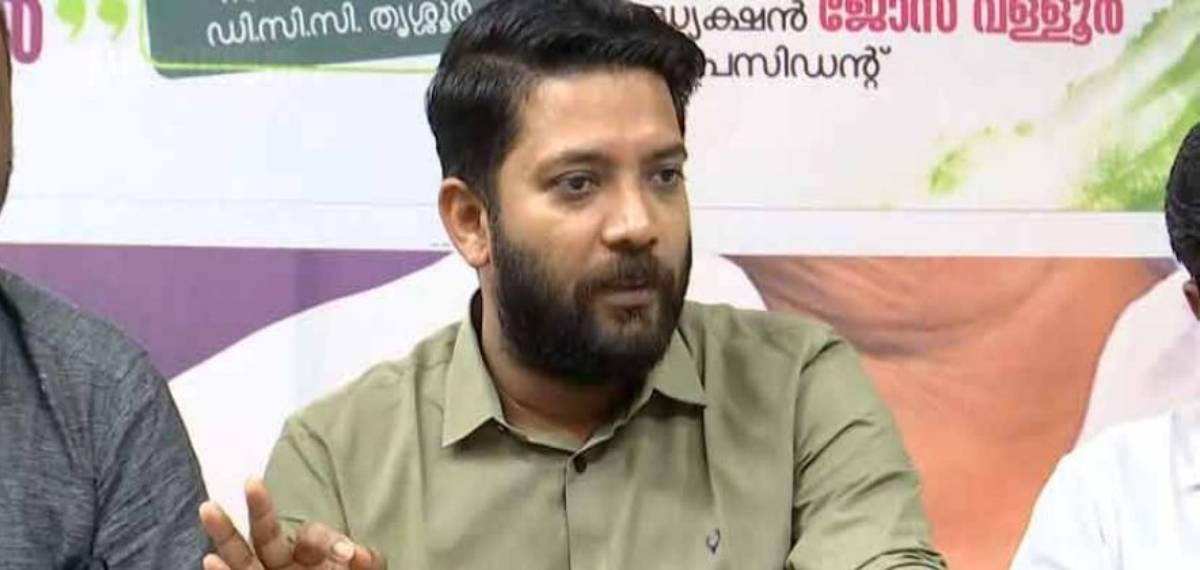 ശബരിമല കോഴിക്കോടായിരുന്നെങ്കില്‍ കോര്‍പ്പറേഷന്‍ പണ്ടേ മുഴുവന്‍ സ്വര്‍ണവും അടിച്ച് മാറ്റിയേനേ: ഷാഫി പറമ്പില്‍