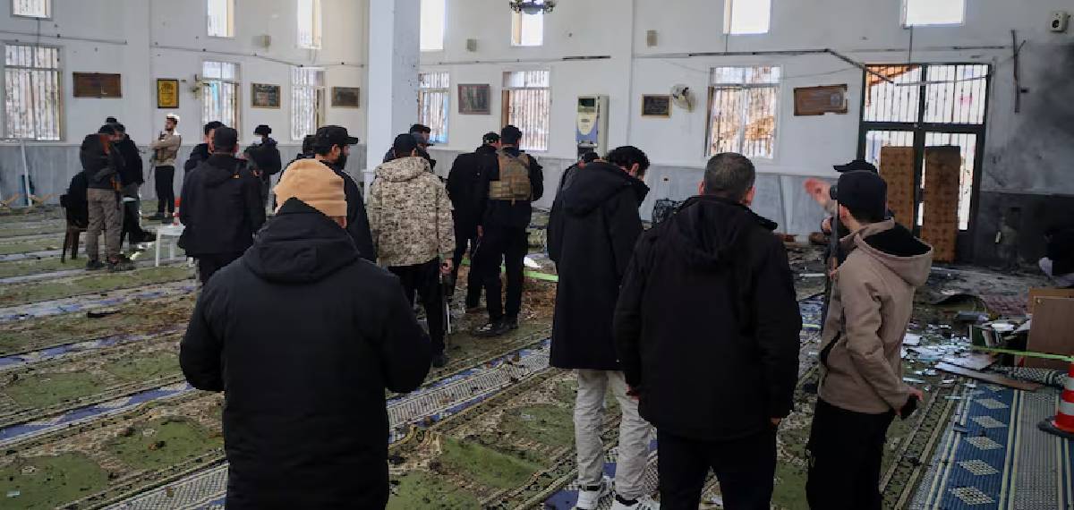 സിറിയയിൽ മുസ്‌ലിം പള്ളിക്ക് നേരെ ആക്രമണം; എട്ട് പേർ കൊല്ലപ്പെട്ടു, 18 പേർക്ക് പരിക്ക്