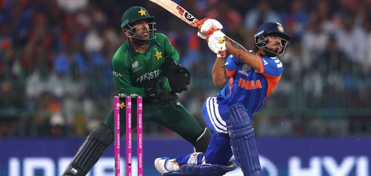 രോഹിത് ശർമയ്ക്ക് പോലുമില്ലാത്ത റെക്കോർഡ്!; പാകിസ്താനെതിരെ അപൂർവ നേട്ടവുമായി ഇഷാൻ കിഷൻ