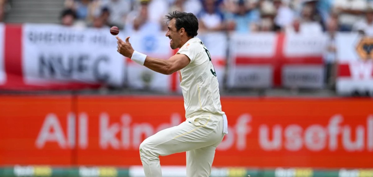 എന്തൊരു കിടിലൻ ക്യാച്ച്!; രണ്ടാം ഇന്നിങ്സിലും സാക്ക് ക്രൗളി പൂജ്യത്തിന് പുറത്ത്