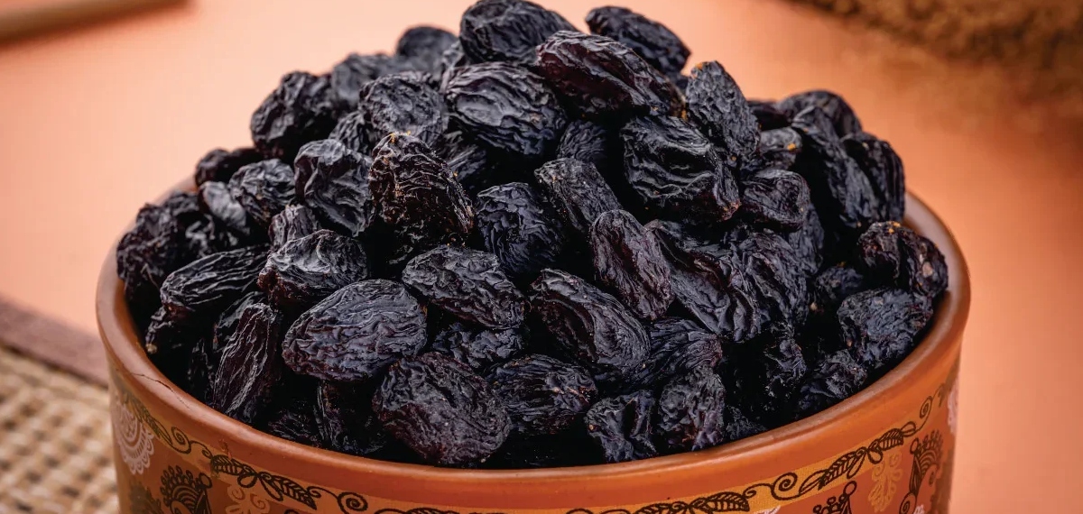 ഉണക്കമുന്തിരി ശരീരത്തിലുണ്ടാക്കുന്ന അത്ഭുതങ്ങള്‍ എന്തൊക്കെയാണെന്നോ?