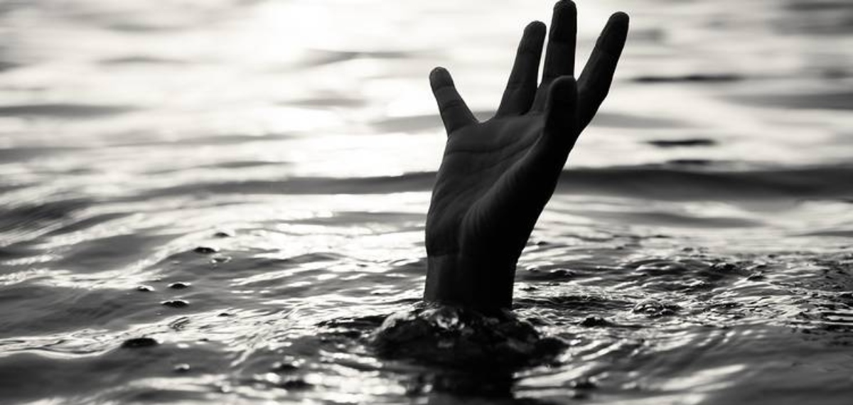 കൂട്ടുകാർക്കൊപ്പം കുളിക്കാൻ ഇറങ്ങവേ ഒഴുക്കിൽപ്പെട്ടു; അച്ചൻകോവിലാറ്റിൽ യുവാവ് മുങ്ങി മരിച്ചു