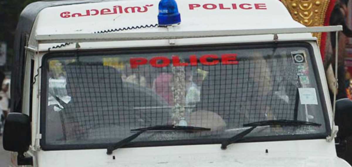 രാഷ്ട്രപതിക്കെതിരെ അസഭ്യ കമന്റിട്ടു: ടാപ്പിംഗ് തൊഴിലാളിക്കെതിരെ കേസ്