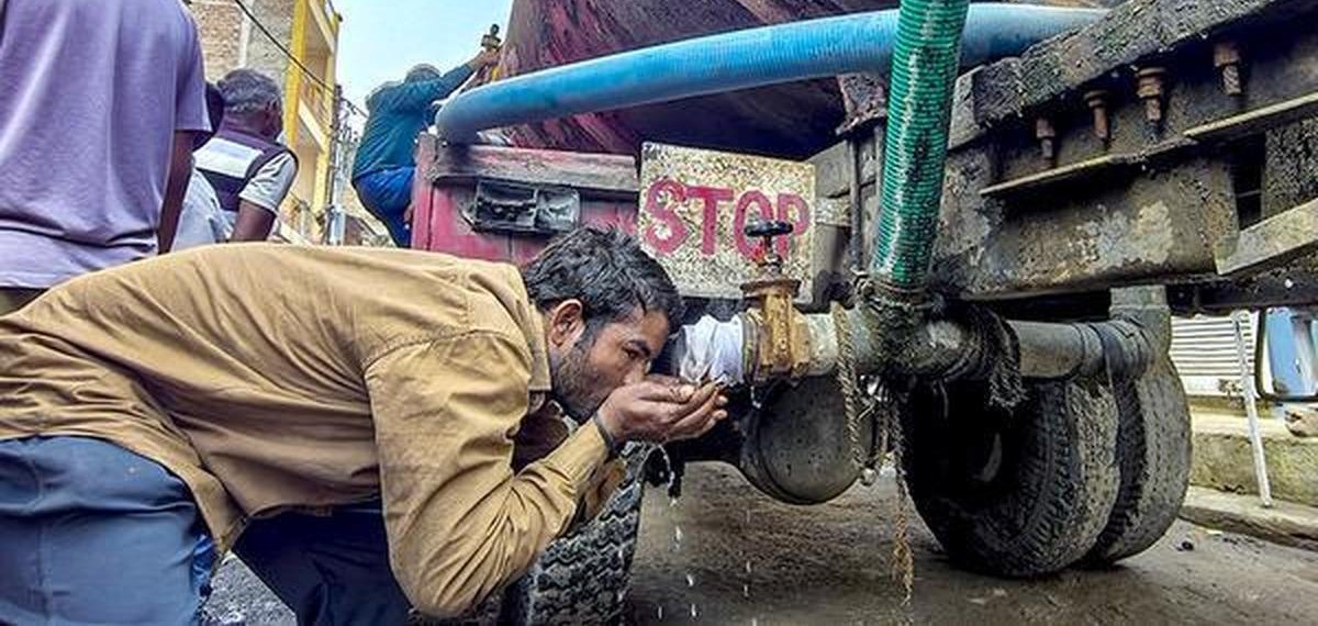 ഇൻഡോർ മലിനജല ദുരന്തം: ഒരാൾ കൂടി മരിച്ചു, മരിച്ചവരുടെ എണ്ണം 17 ആയി; പ്രതിഷേധത്തിനൊരുങ്ങി കോൺഗ്രസ്