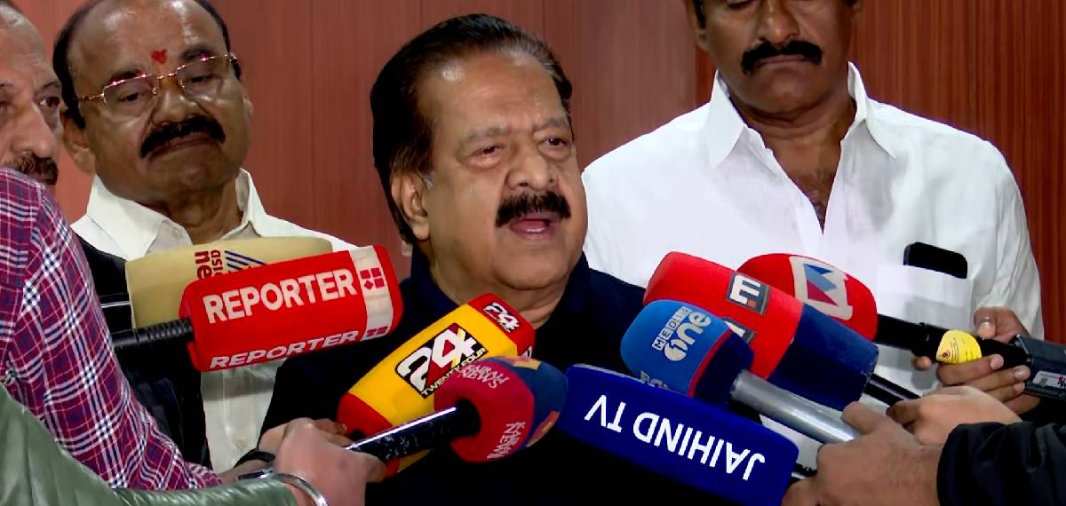 ഹരിപ്പാട് നിയോജകമണ്ഡലത്തിൽ എസ്ഐആറിൽ നിന്നും മുസ്‌ലിങ്ങളെ ഒഴിവാക്കുന്ന നടപടികളുണ്ടായി: രമേശ് ചെന്നിത്തല