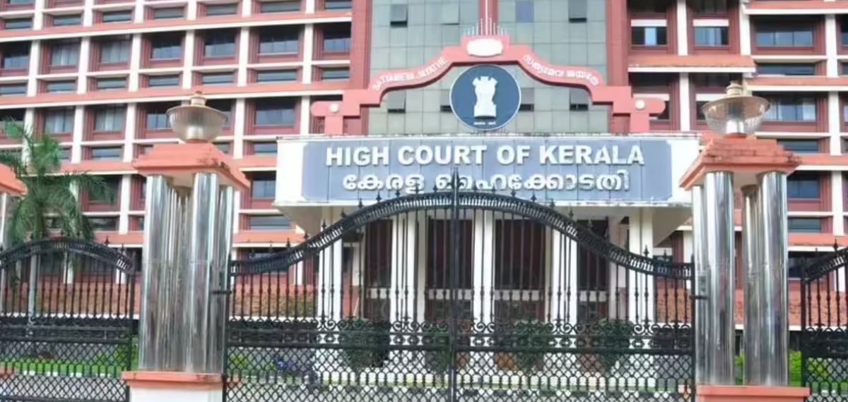മടങ്ങിയെത്തിയ പ്രവാസികളെ നോർക്ക കെയറിൽ ഉൾപ്പെടുത്തണമെന്ന ആവശ്യം പരിഗണിക്കണമെന്ന് കേരള ഹൈക്കോടതി