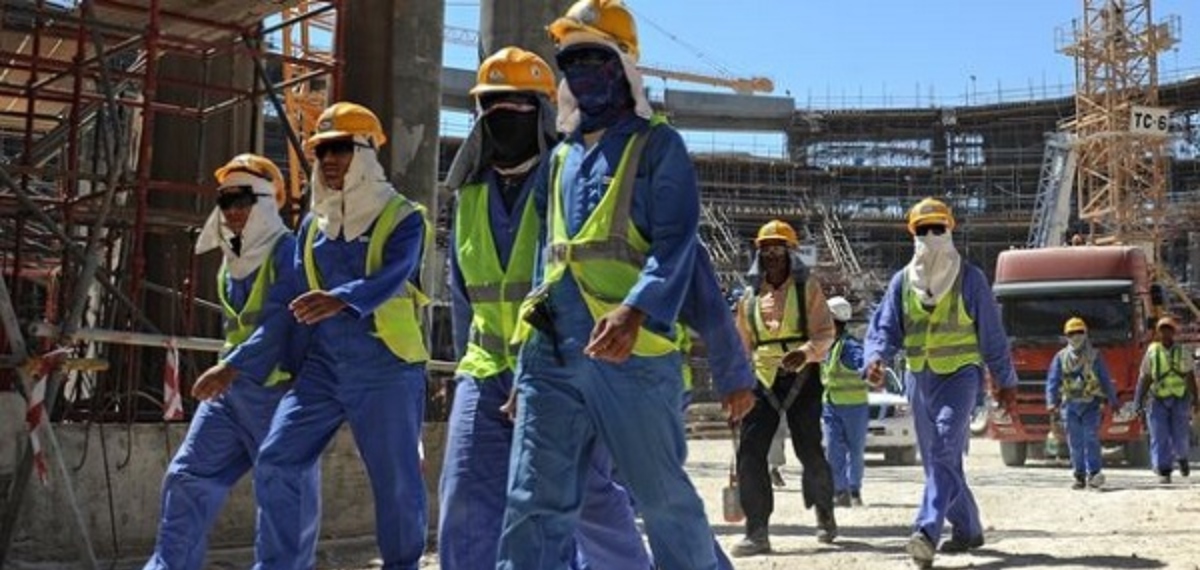 കുവൈറ്റില്‍ വിദേശ തൊഴിലാളികള്‍ക്ക് ഏര്‍പ്പെടുത്തിയ ആരോഗ്യ ഇന്‍ഷുറന്‍സ് ഫീസ് വര്‍ദ്ധനവ് നാളെ മുതല്‍