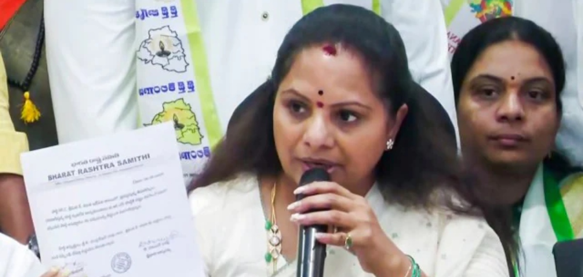 ബിആര്‍എസ് വിട്ട് കവിത; നീക്കം സസ്‌പെന്‍ഷന് പിന്നാലെ