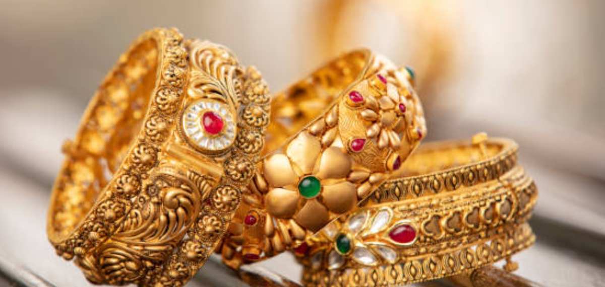 ഇന്നലെ കുതിച്ച സ്വർണവിലയിൽ ഇന്ന് ആശ്വാസം; ആഭരണപ്രേമികൾക്ക് നെഞ്ചിടിപ്പില്ലാതെ സ്വർണം വാങ്ങാം