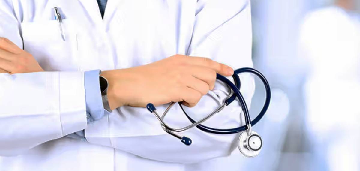 ആശുപത്രി പൂട്ടി ഡോക്ടറുള്‍പ്പെടെ കല്യാണത്തിന് പോയ സംഭവം; അന്വേഷണത്തിന് നിര്‍ദേശം നല്‍കി ജില്ലാ കളക്ടര്‍