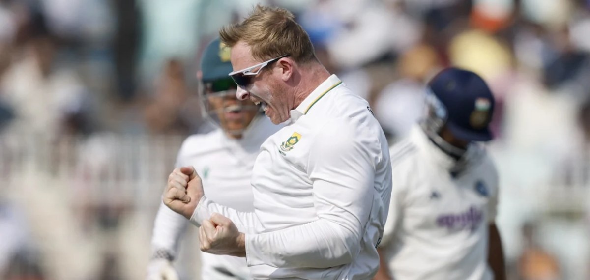 എറിഞ്ഞിട്ട് ഹാര്മര്; ഇന്ത്യയ്ക്കെതിരായ ആദ്യ ടെസ്റ്റില് ദക്ഷിണാഫ്രിക്കയ്ക്ക് ചരിത്രവിജയം